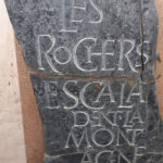 Flg_ Les_Rochers_Cassée_D